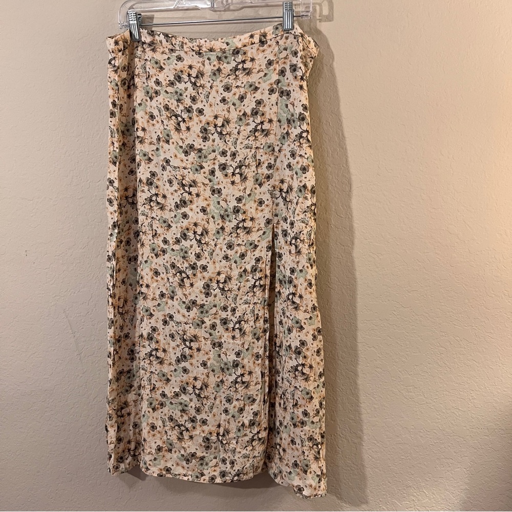 H&M Floral Print Midi Skirt with Front Slit & Side Zipper US 14
